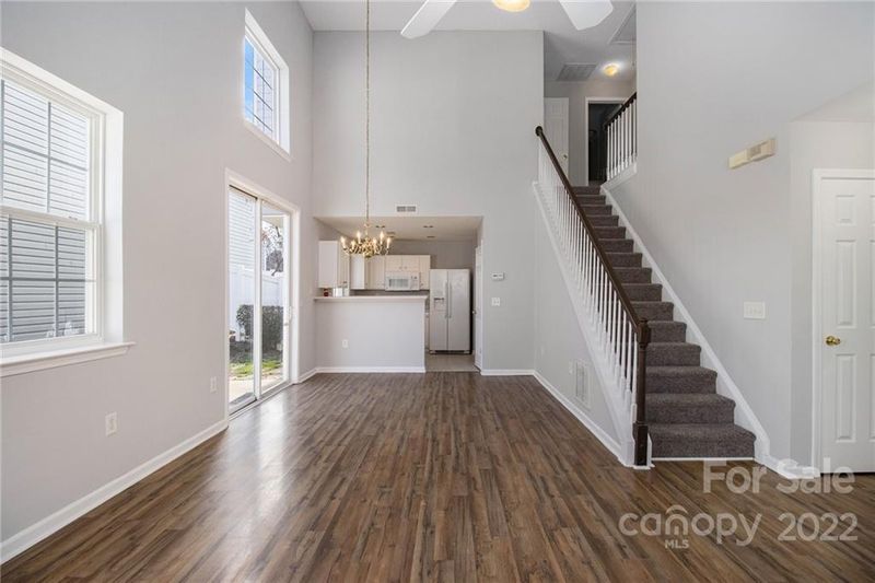 9385 Meadowmont View Dr, Charlotte, NC 28269