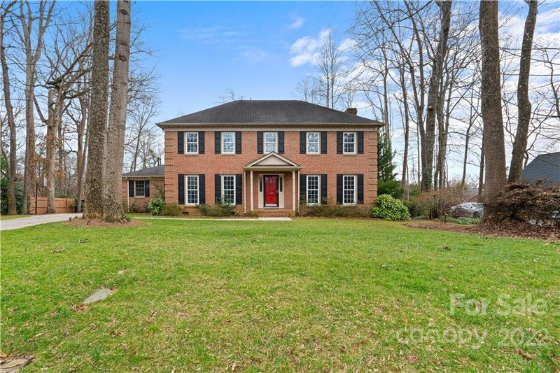 132 Medearis Dr, Charlotte, NC 28211