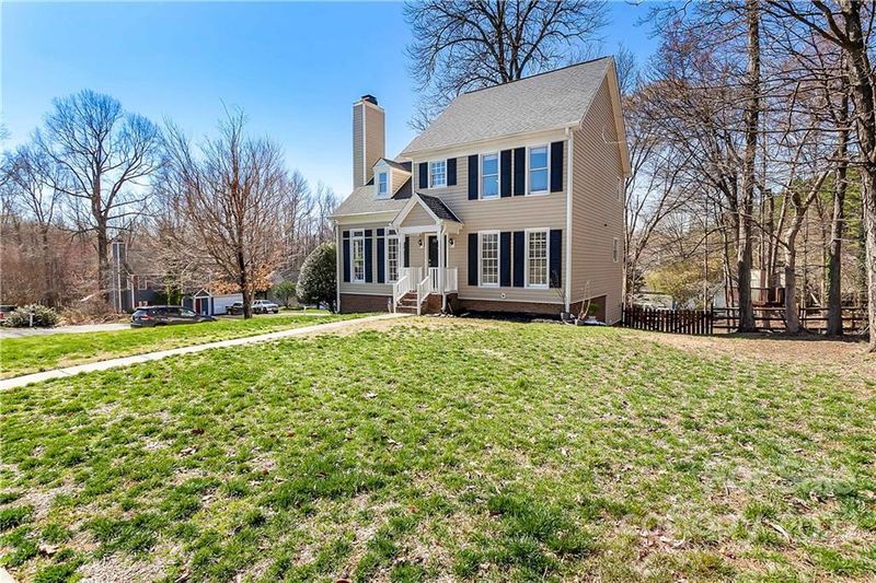 8601 Canter Post Dr, Charlotte, NC 28216