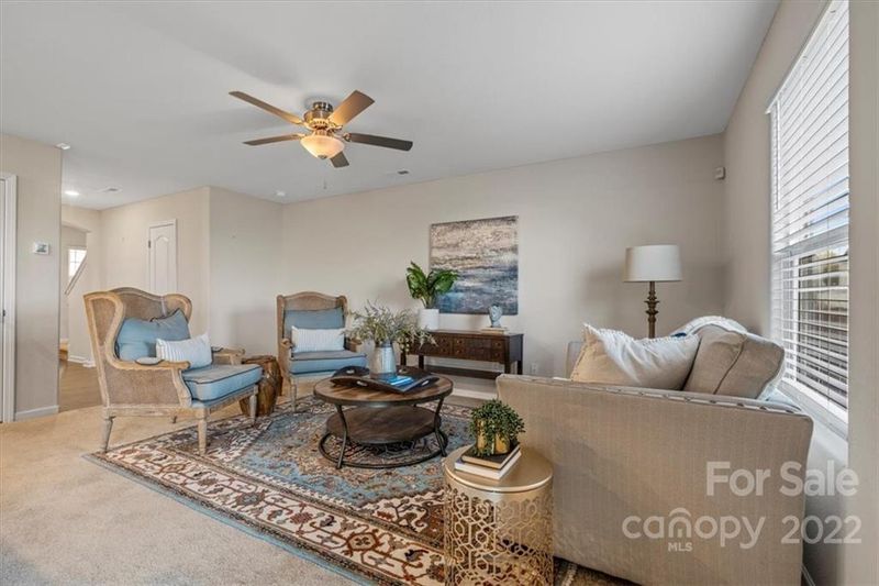 3310 Ellingford Rd, Charlotte, NC 28214