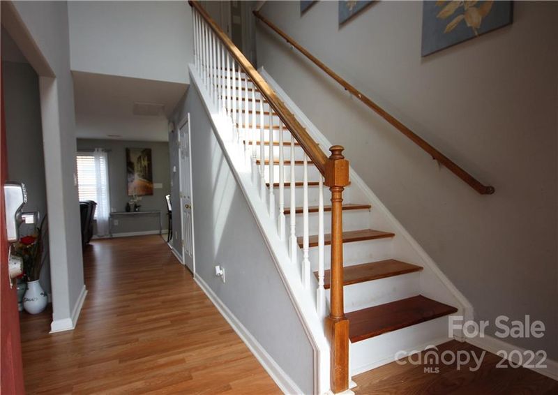 8009 Coffee Tree Ct, Charlotte, NC 28215