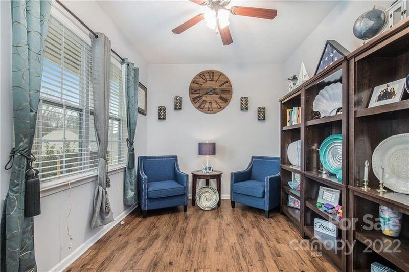 104 Meadow Stream Dr, Mount Holly, NC 28120