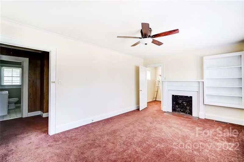 2109 W 2nd Ave, Gastonia, NC 28052