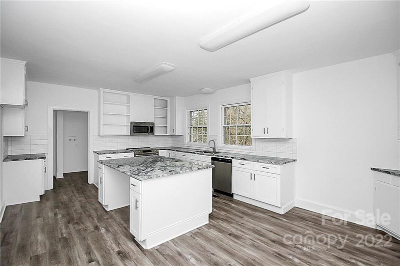 150 Park Dr, Chester, SC 29706