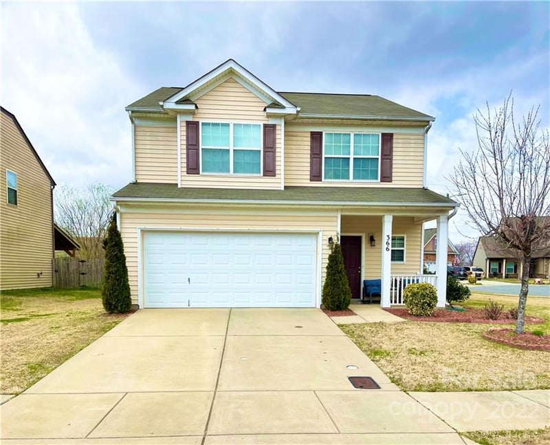 366 Pulaski Dr, Concord, NC 28027