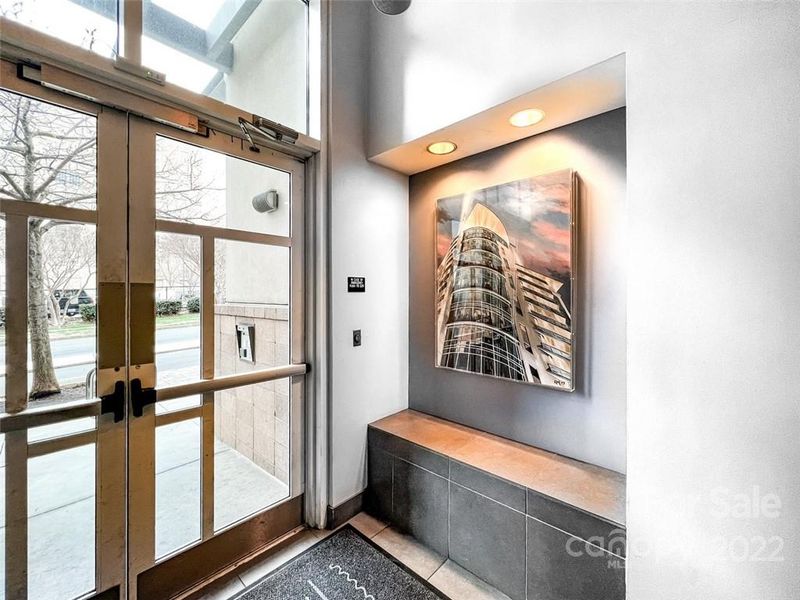 505 E 6th St E #804, Charlotte, NC 28202