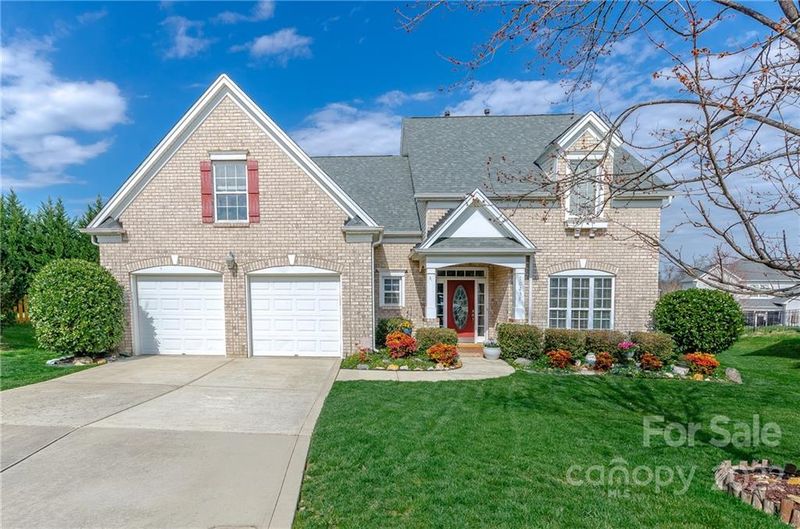 10238 Kelso Ct, Charlotte, NC 28278