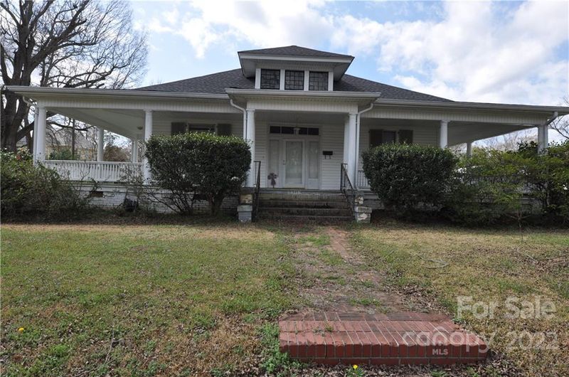 112 Foote St, Chester, SC 29706