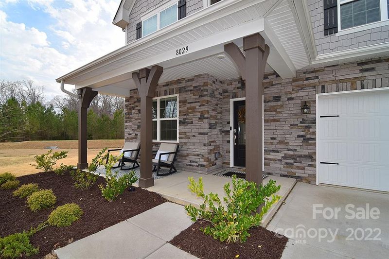 8029 Barnette Crest Dr, Huntersville, NC 28078
