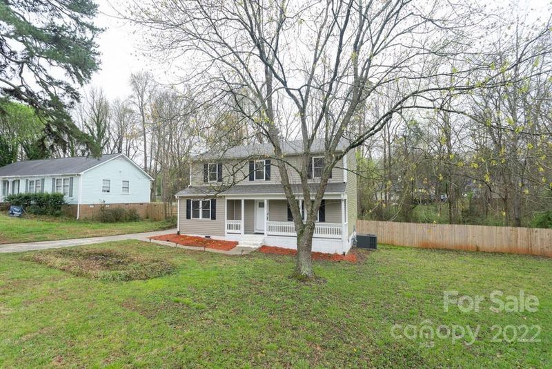 9506 Central Dr, Mint Hill, NC 28227