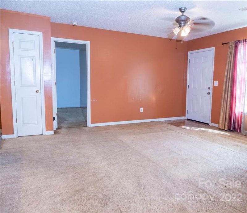 2038 B Ave, Charlotte, NC 28216