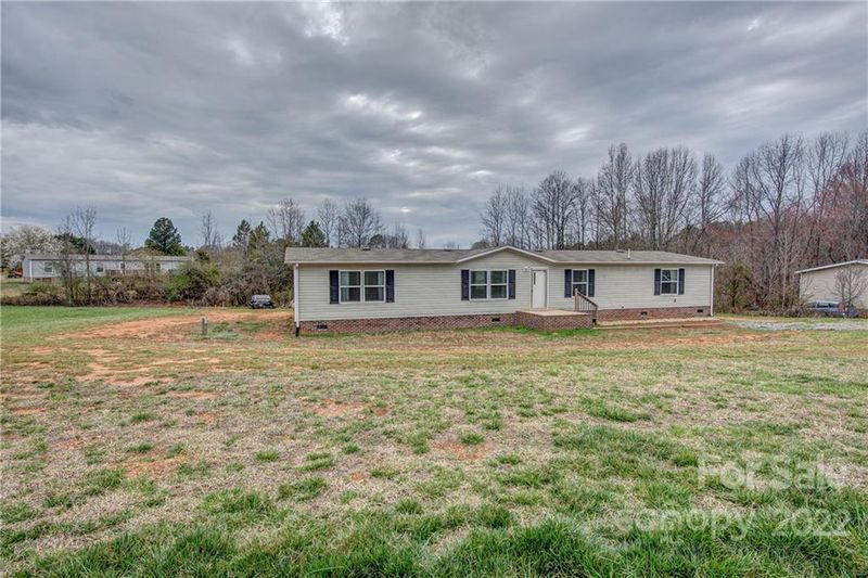 525 Bumble Bee Ct, Kings Mountain, NC 28086