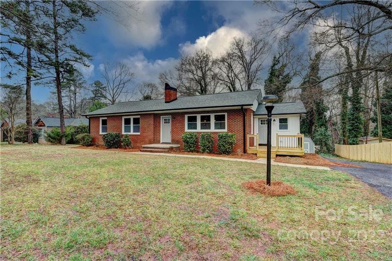 2007 Lee St, Gastonia, NC 28054
