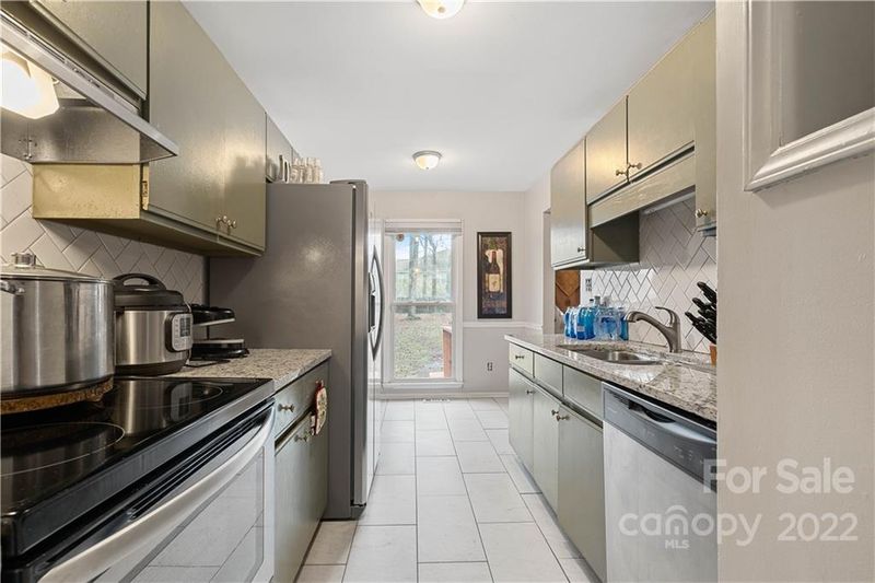 2623 Dellinger Cir, Charlotte, NC 28269