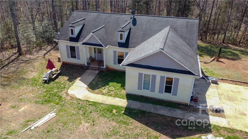 196 Abigail Rd, Troutman, NC 28166