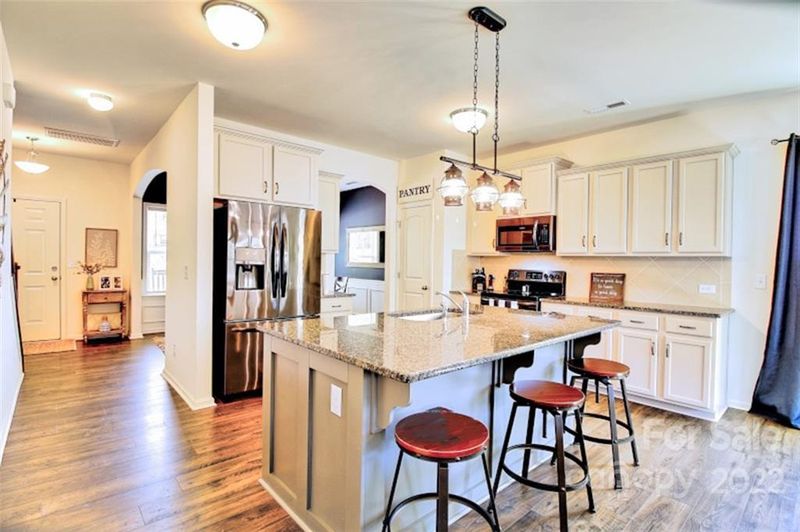 393 Wyndham Forest Cir, Midland, NC 28107