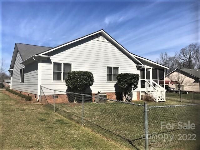 2821 Lancaster Hw, Monroe, NC 28112