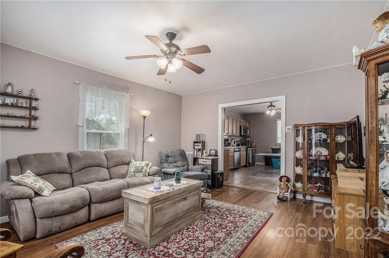 310 Valley St, Stanley, NC 28164
