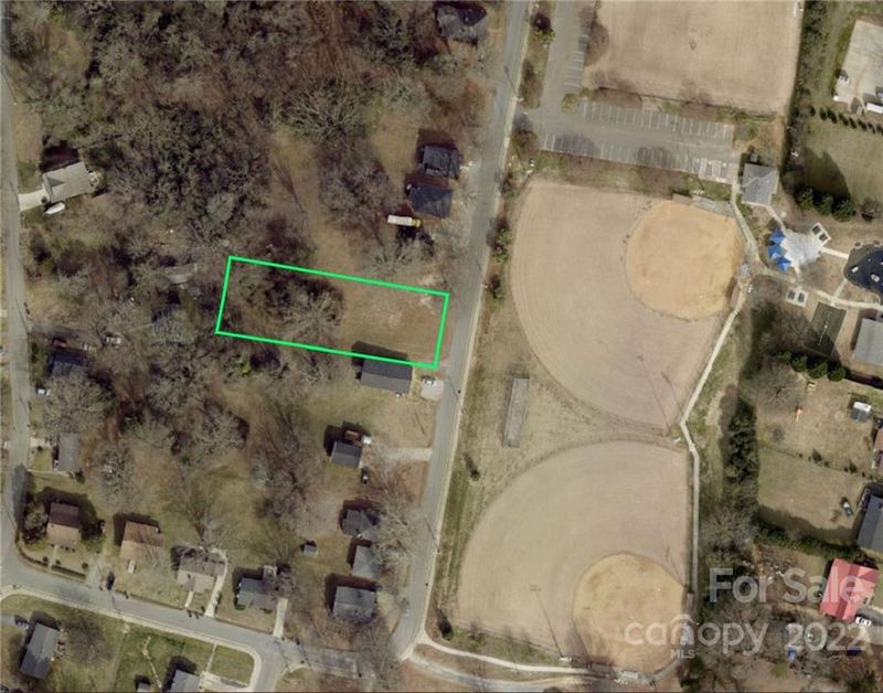 19633 Ferry St, Cornelius, NC 28031