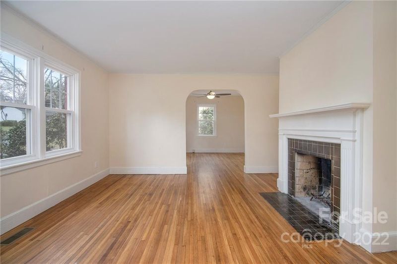927 Fugate Ave, Charlotte, NC 28205