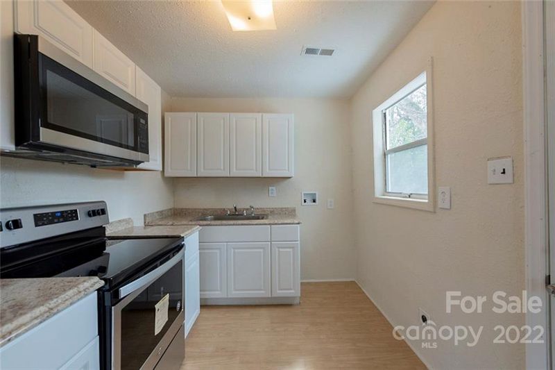 1427 Caldwell St, Gastonia, NC 28052