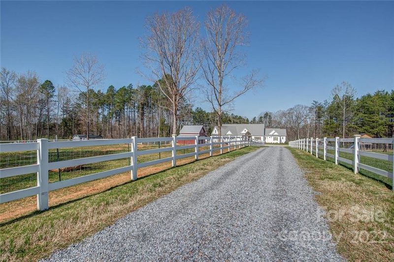 513 Huffstetler Rd, Gastonia, NC 28056