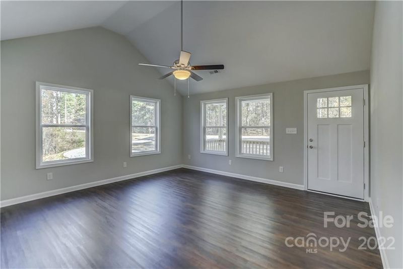 1489 Mack Dr, Mcconnells, SC 29726