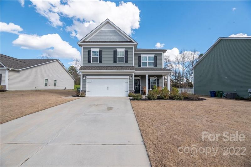 128 Sculpin Ln, Mount Holly, NC 28120
