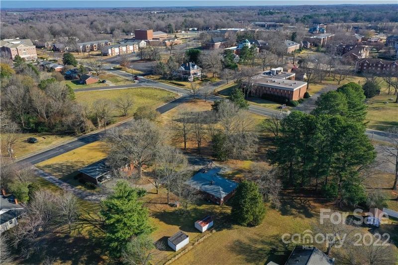 105 Elm St W, Wingate, NC 28174