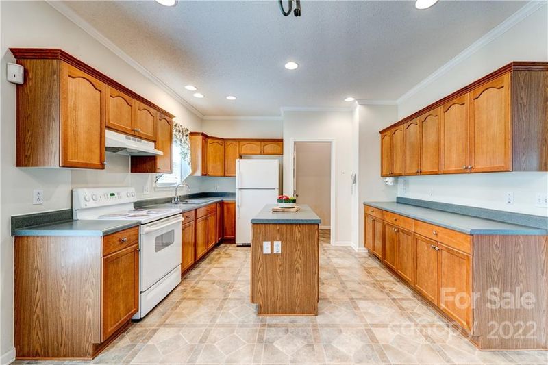 184 Old Friendship Rd, Catawba, SC 29704