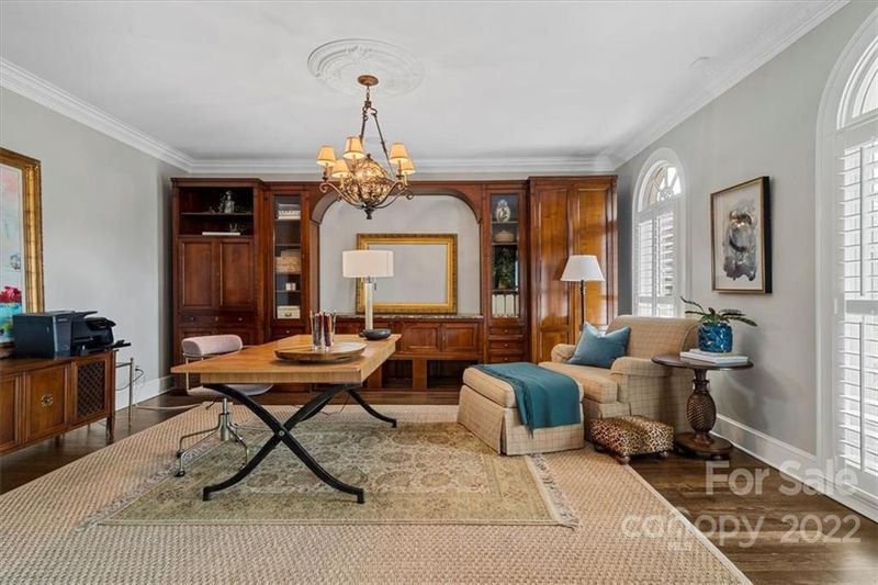 8245 Bar Harbor Ln, Charlotte, NC 28210