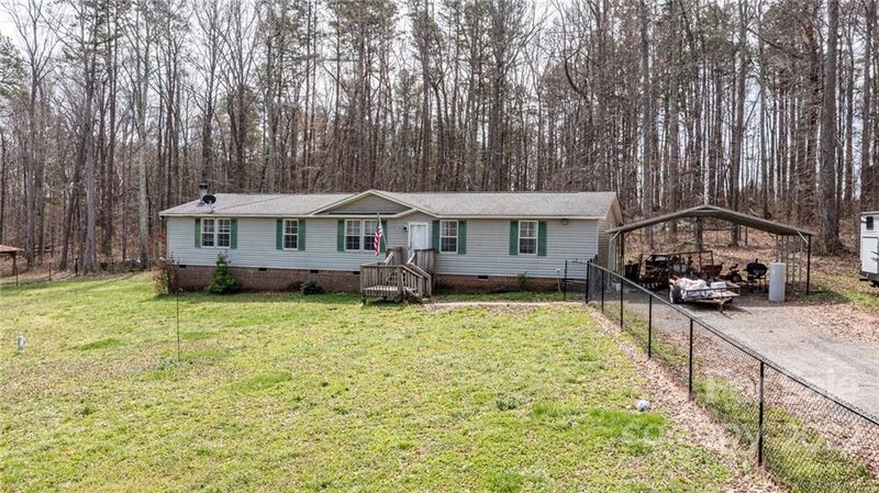 198 Petes Pond Rd, Kannapolis, NC 28081