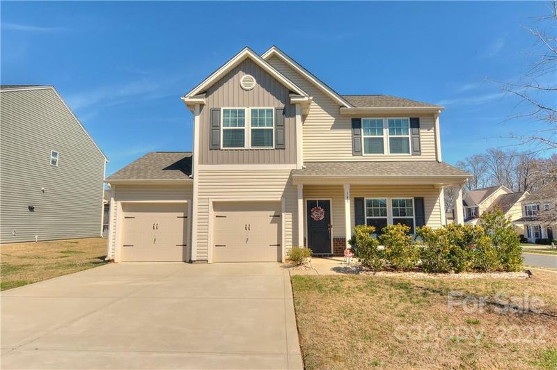 141 Abel Peterson Dr, Mount Holly, NC 28120