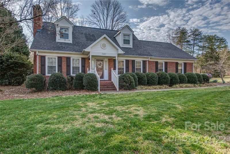 2401 Sugar Ln, Gastonia, NC 28056