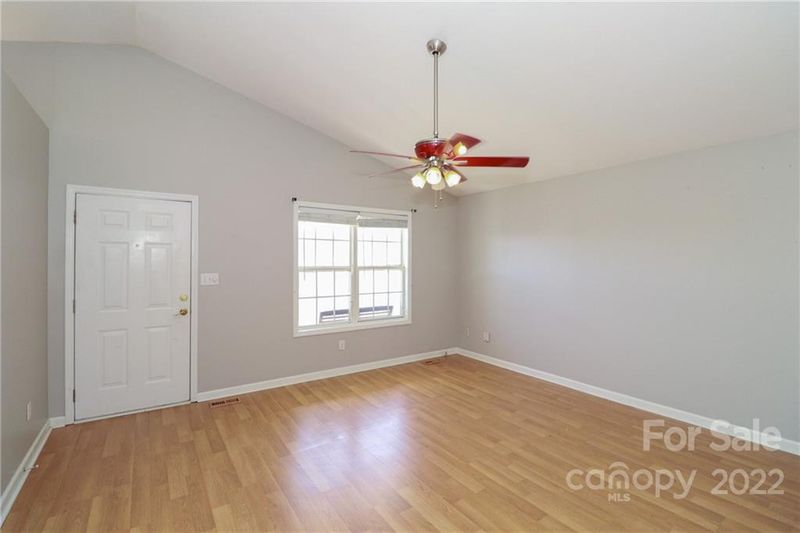 965 Braxton Dr, Concord, NC 28025