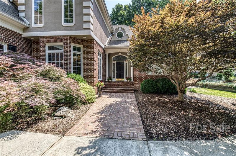 2701 Flintgrove Rd, Charlotte, NC 28226
