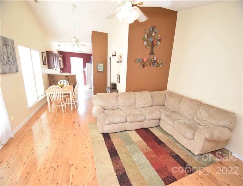 2000 Salmon River Dr #295, Monroe, NC 28110
