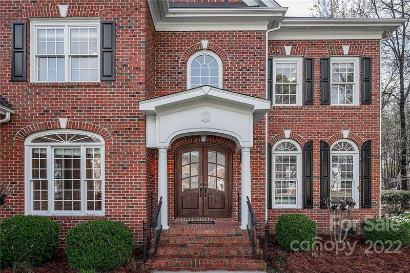 4254 Stormy Pointe Ct, Denver, NC 28037