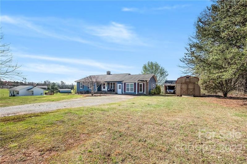11240 Kluttz Rd, Gold Hill, NC 28071