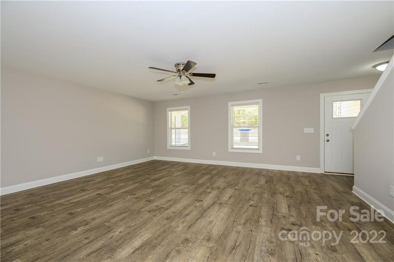 8600 North Dr, Mount Pleasant, NC 28124