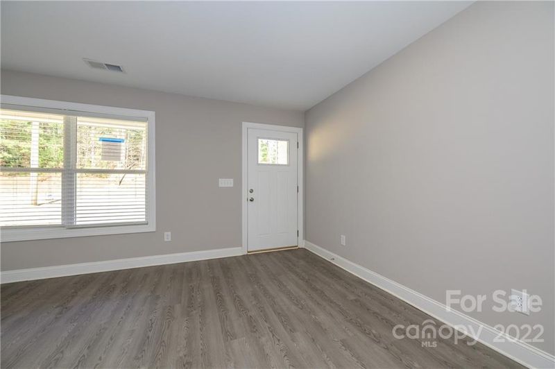 8610 North Dr, Mount Pleasant, NC 28124
