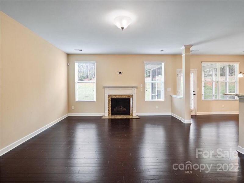 5902 Langwell Ln, Charlotte, NC 28278