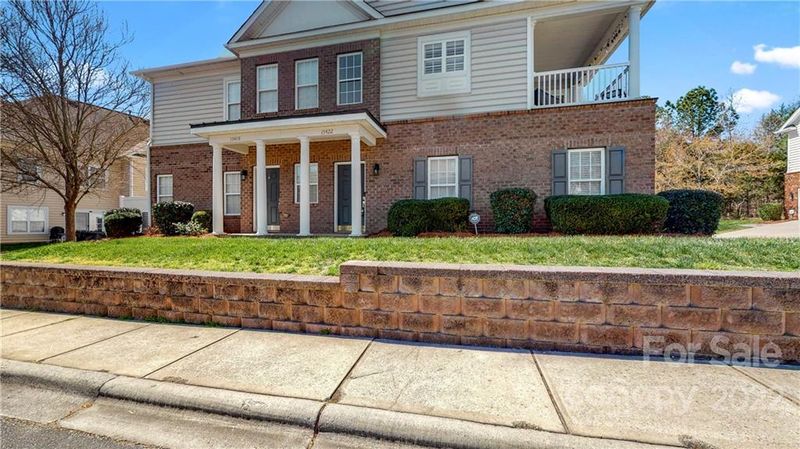 15422 Jade St, Charlotte, NC 28277