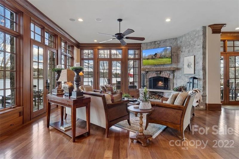 752 Anchors Bend Cv, Clover, SC 29710