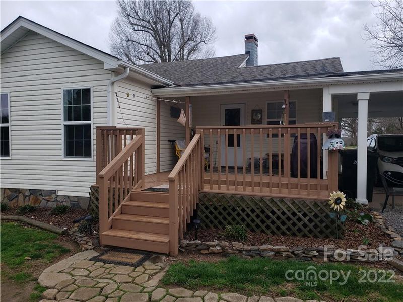2958 Water Plant Rd, Maiden, NC 28650
