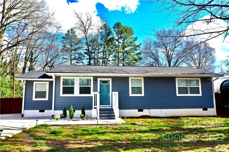 7129 Mack St, Charlotte, NC 28214