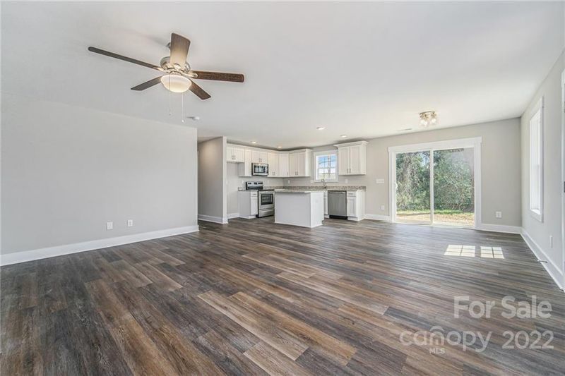 610 E Third Ave #9, Gastonia, NC 28054