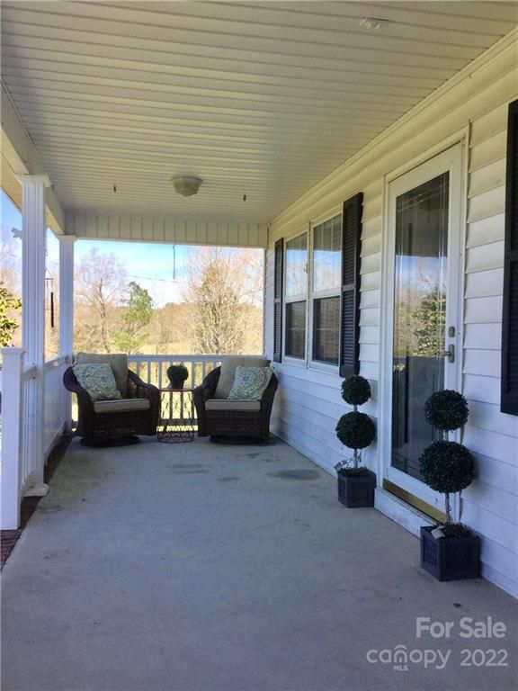 3371 Flat Creek Rd, Lancaster, SC 29720