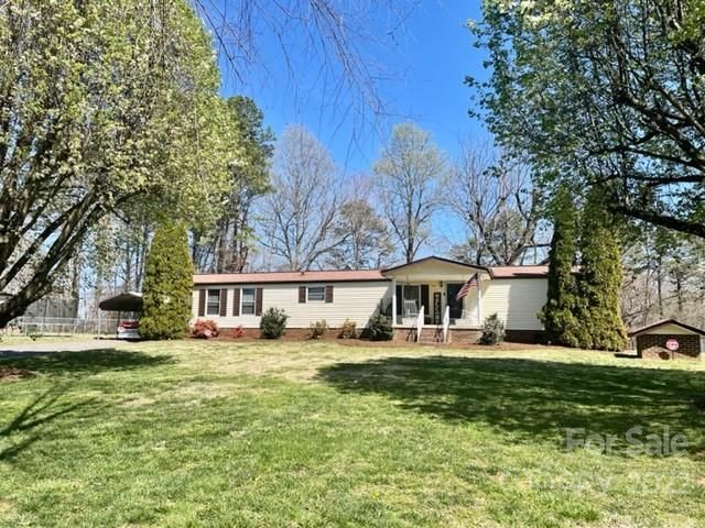 1894 Houston Mill Rd, Conover, NC 28613