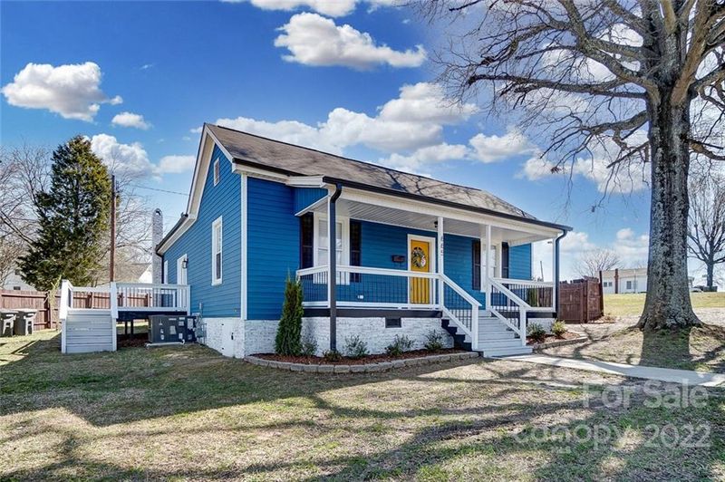 665 Dale Earnhardt Blvd, Kannapolis, NC 28081